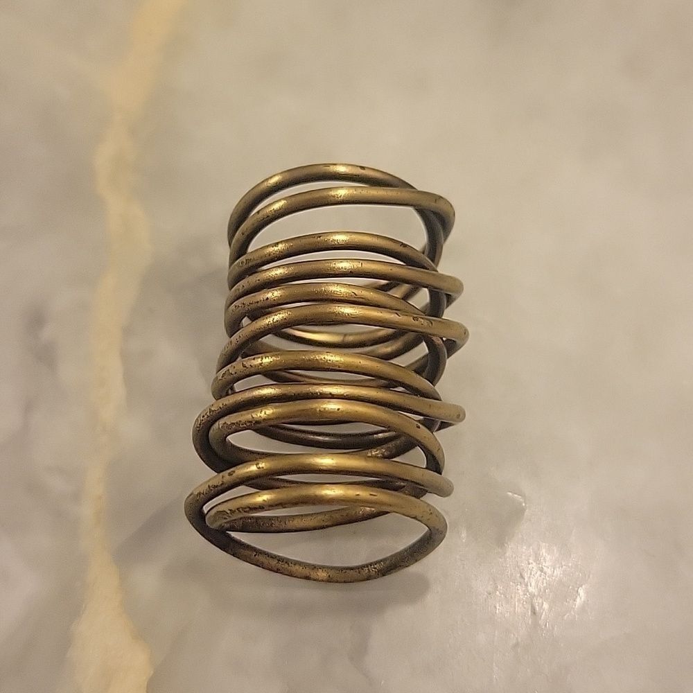 Kelly Wearstler Twisted Brass Gold Twisted Rope Wire Punk Boho Coiled Ring 8 - Picture 3 of 5